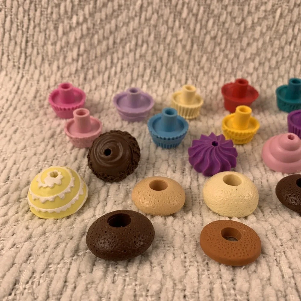 Lot of 28 Disney Princess Enchanted Cup Cake Party‎ Game Recipe Pieces Parts EUC